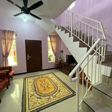 טמרלו Dan'S Homestay Bangau מראה חיצוני תמונה